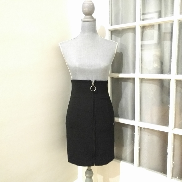 OFF-WHITE black skirt - Picture 7 of 8